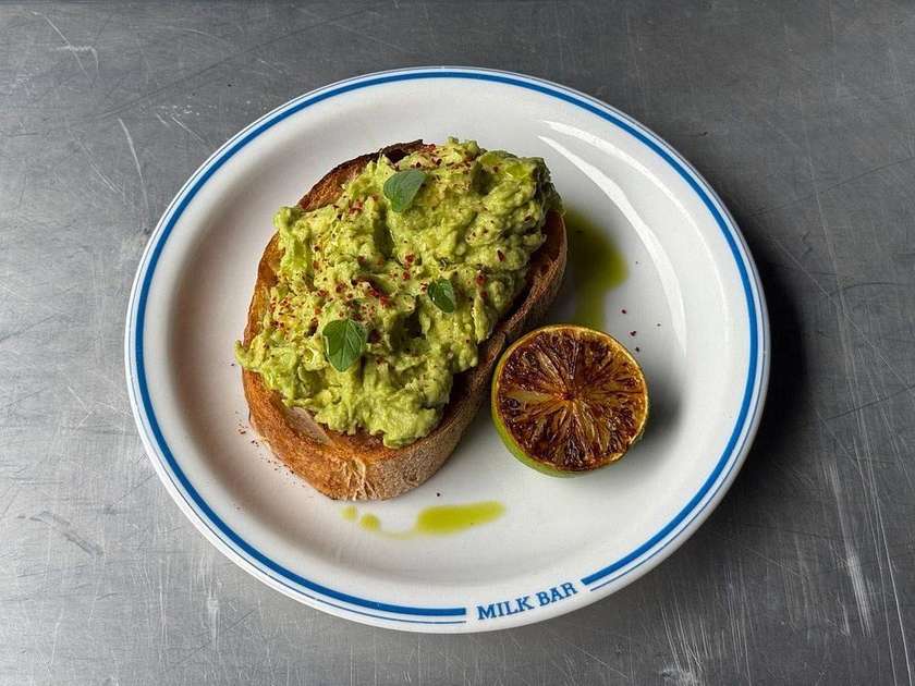 Tost z awokado