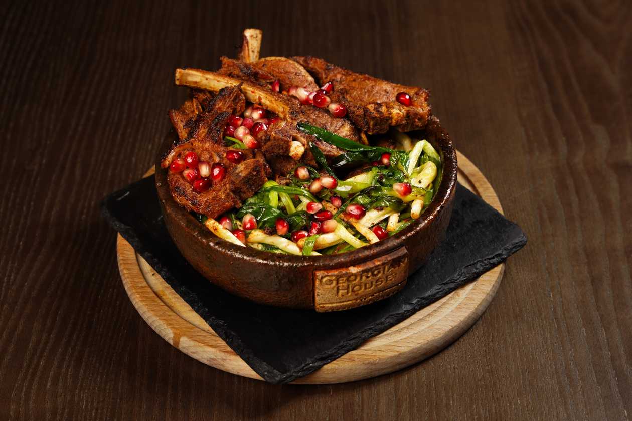 Lamb chops with fried green onions