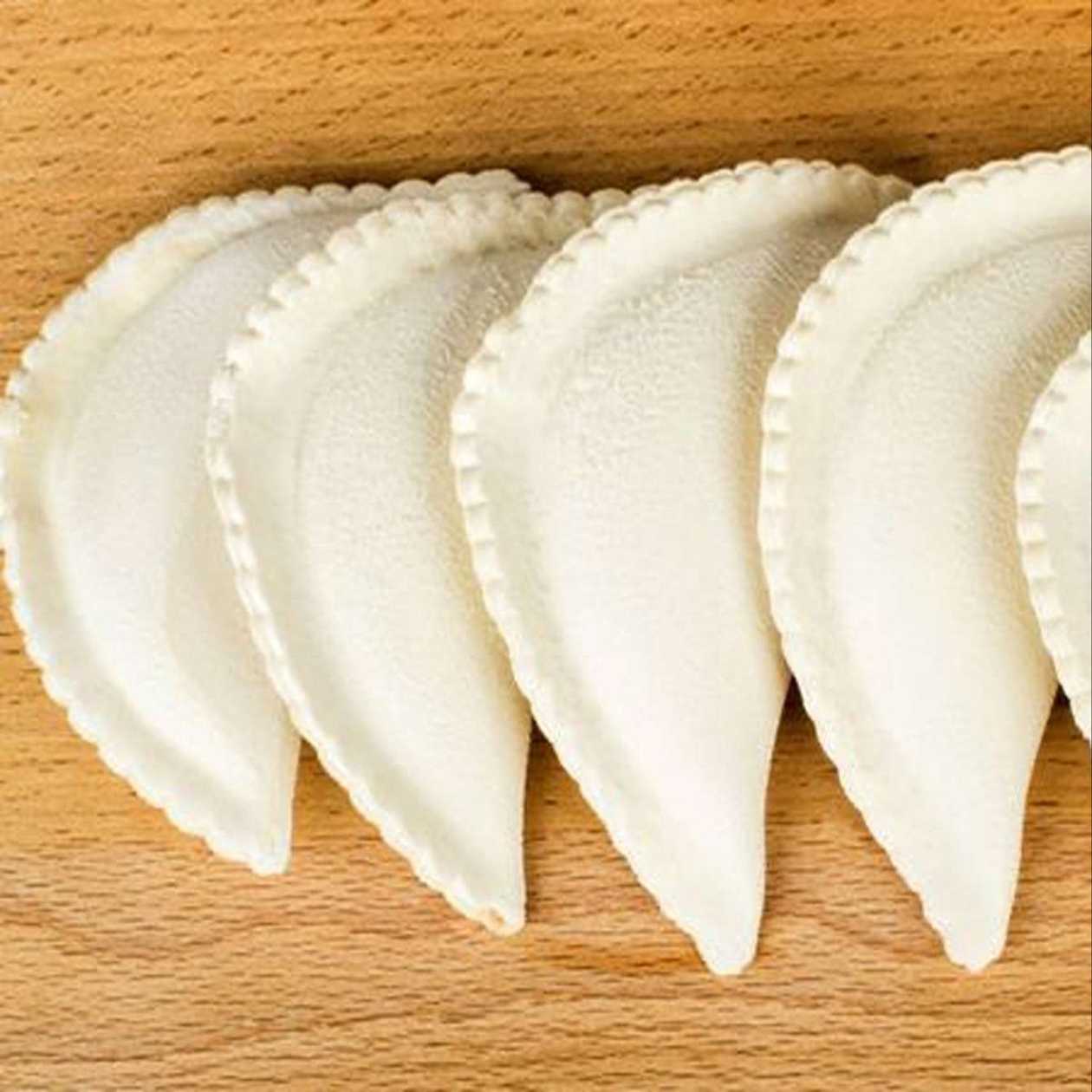 Čebureky se sýrem a petrželkou 420 g