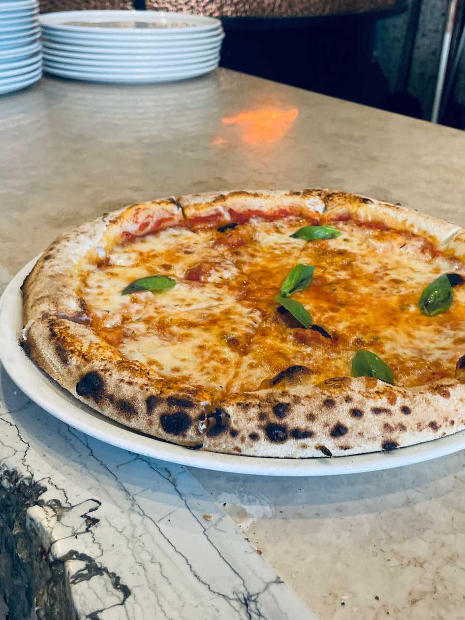 Pizza margherita