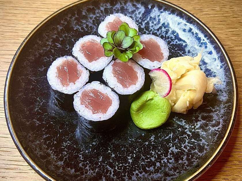 Hosomaki Tekka
