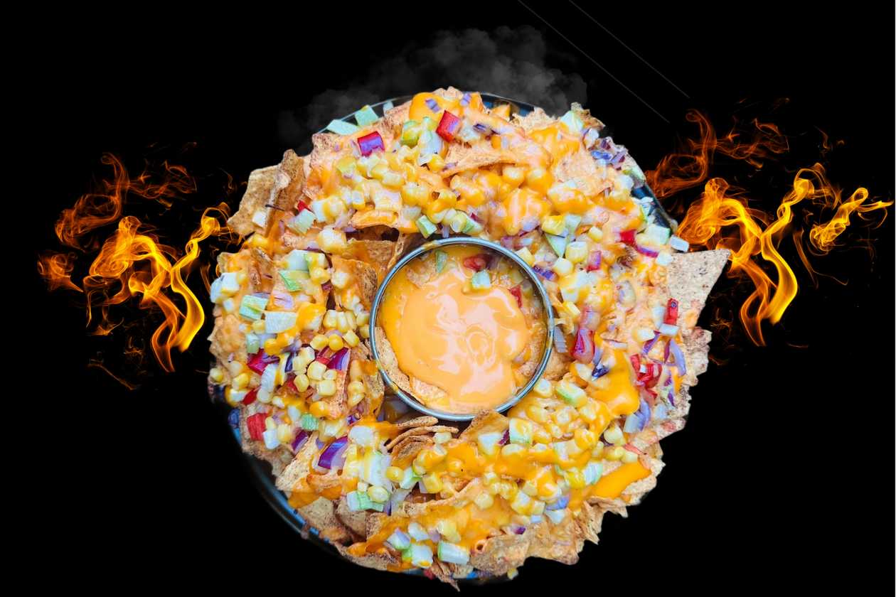 Fiesta Nachos - small 300g (Nachos with mixed vegetables, sauce and cedar cheese)