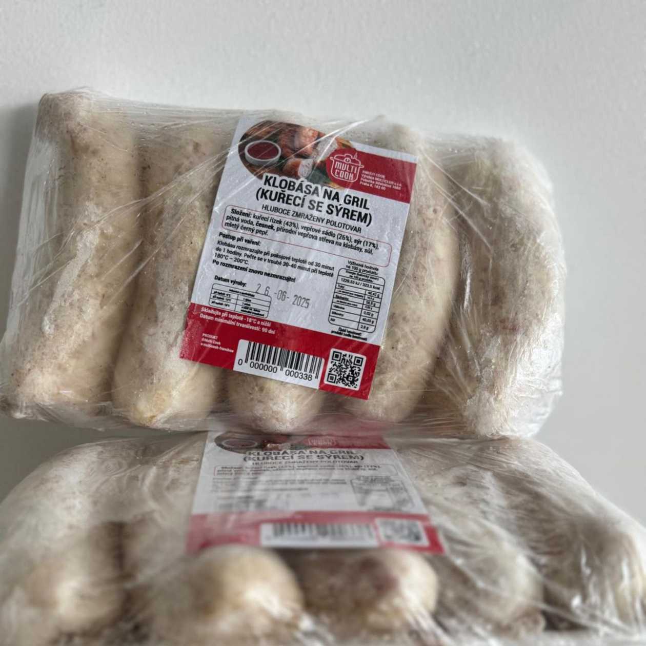 Klobása na gril (kuřecí se sýrem) 750g