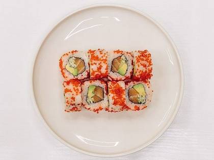 Uramaki Tobikko Saké