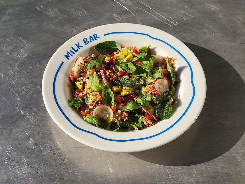 SALAD WITH QUINOA