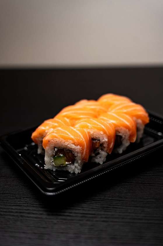 4N. Philadelphia roll surimi 8 ks