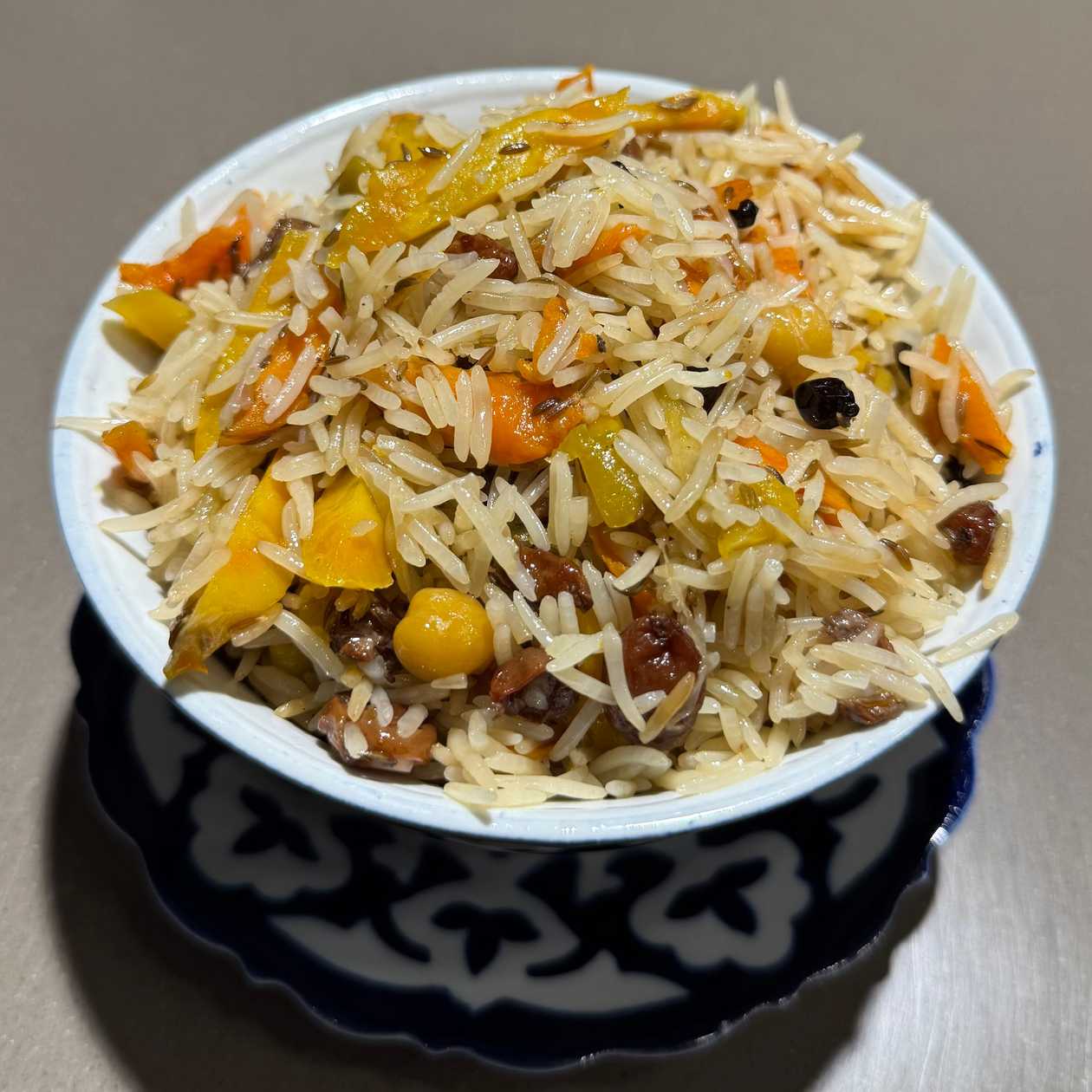 Vegetarian plov