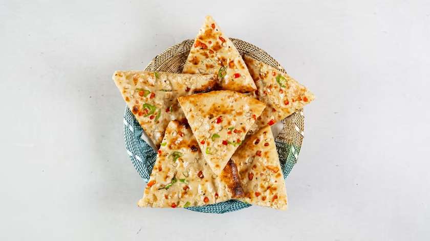 Nan česnekový s chilli🌶