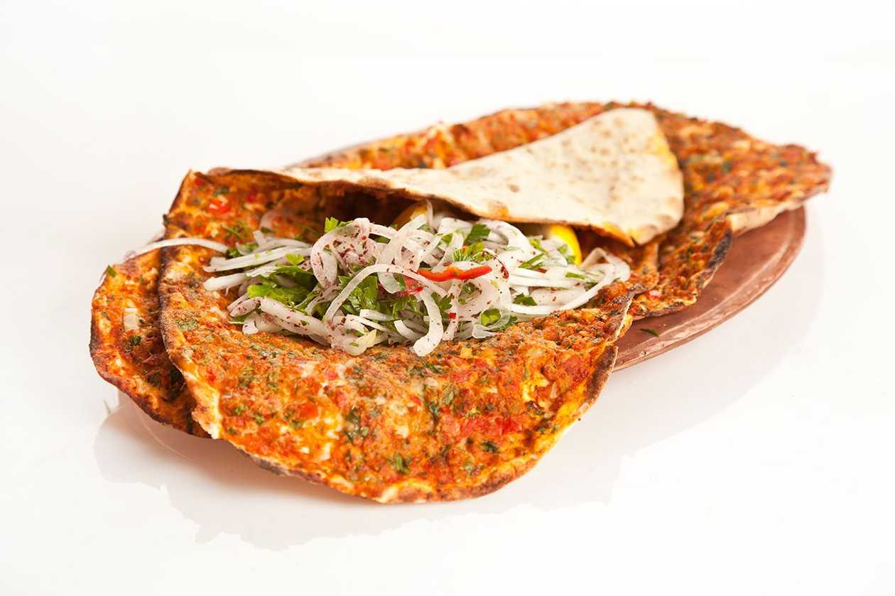 Lahmacun so syrom