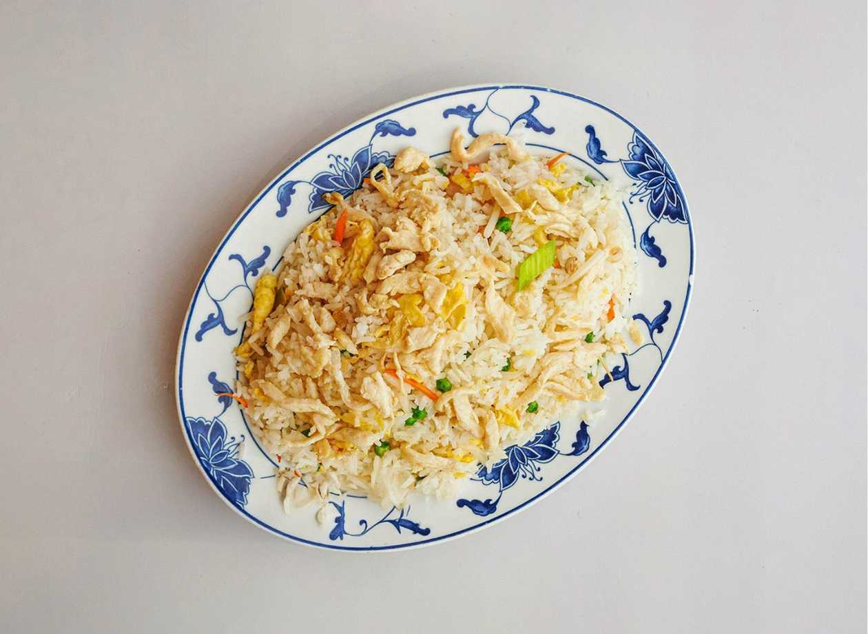 Thajská opekaná ryža s krevetami