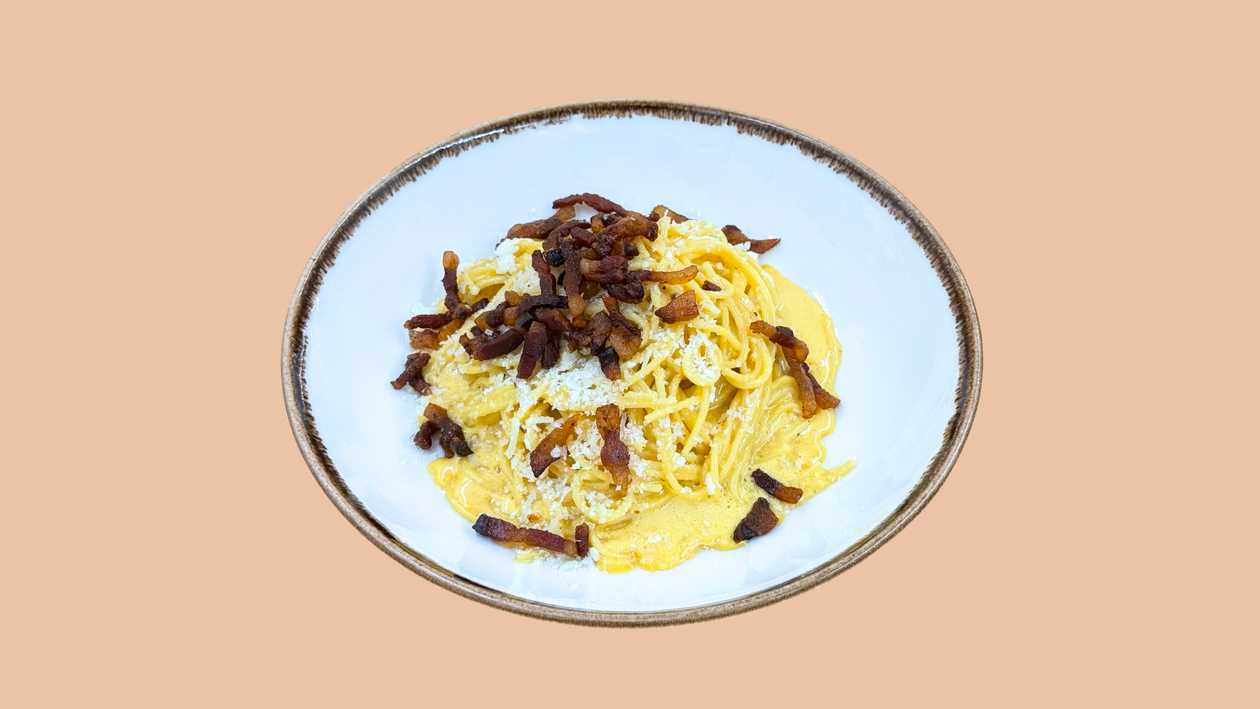 Pasta Carbonara Autentica (salty taste)