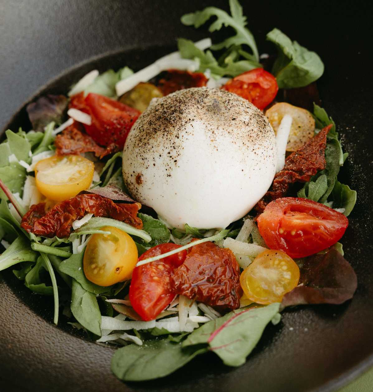 Burrata salad