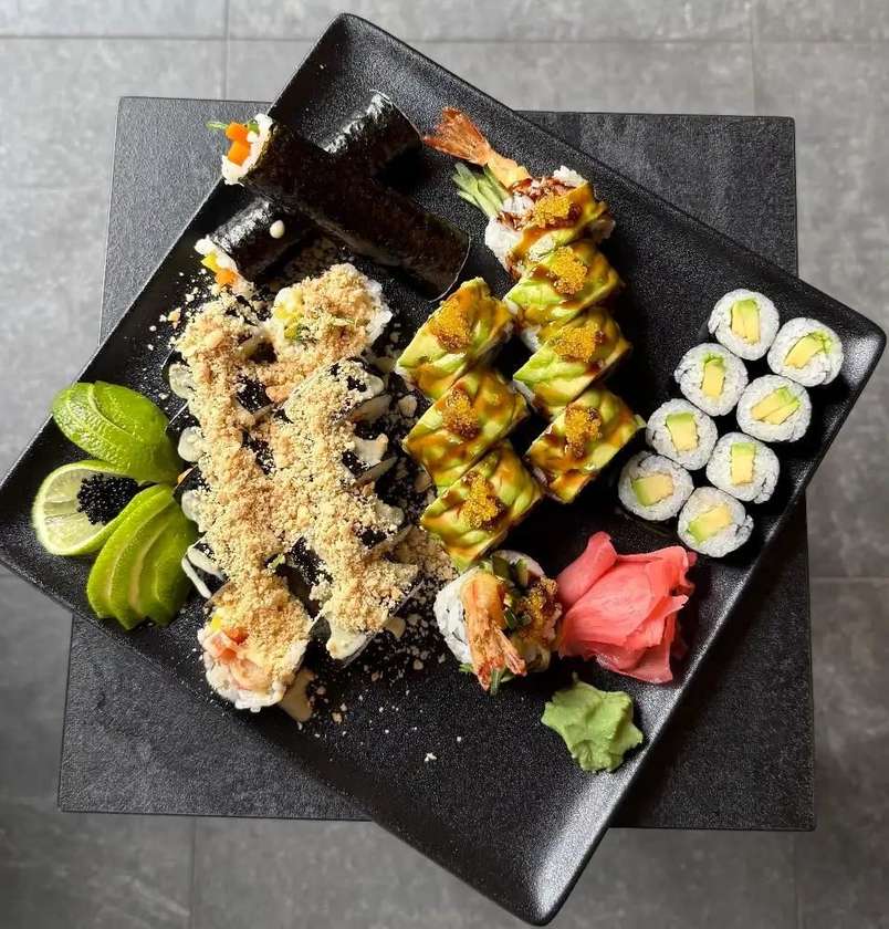 Sushi & Kimbap Combo 28szt