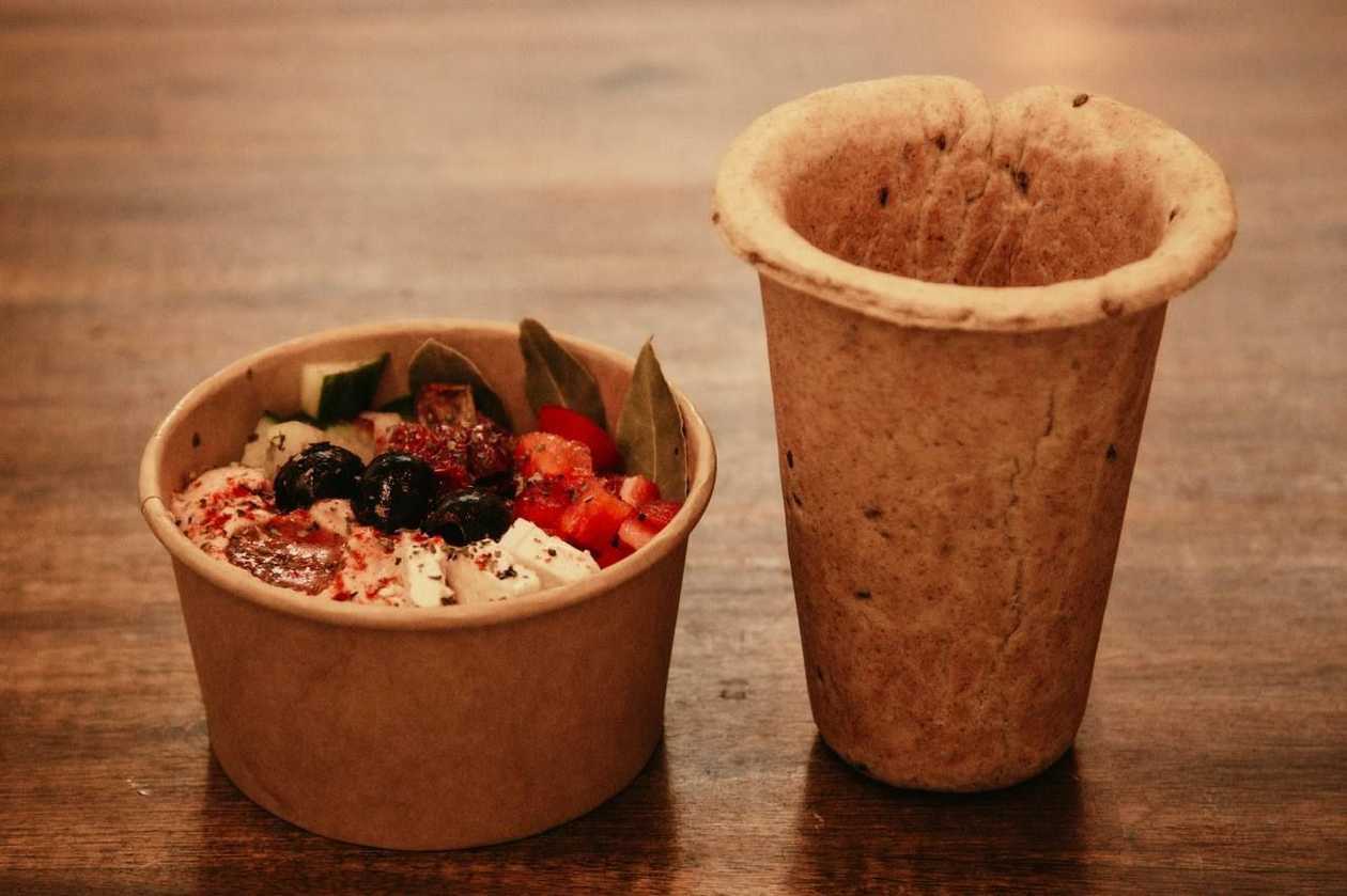 Hummus so zeleninovym šalátom