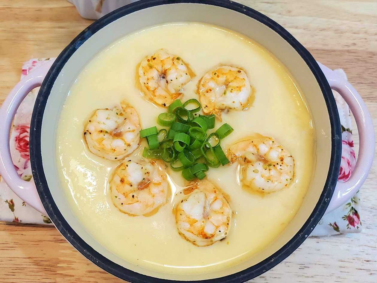 Steamed egg with shrimp