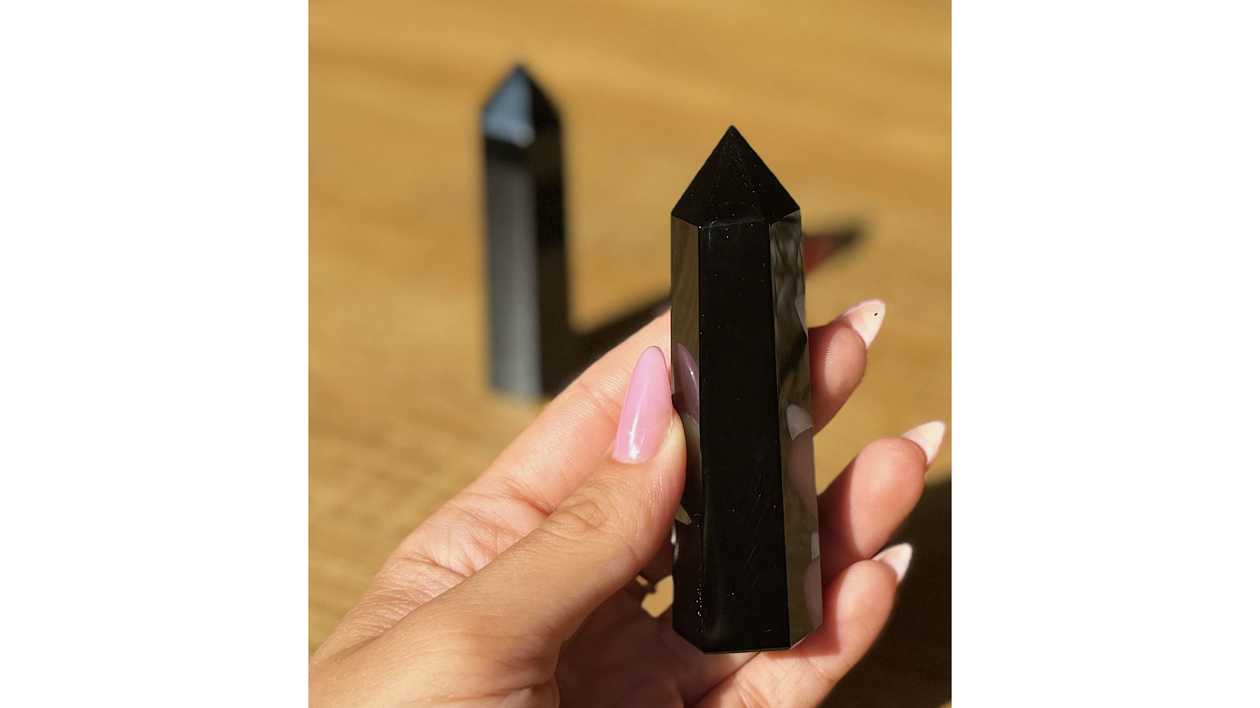 Black Obsidian Shadowguard 🖤🌑