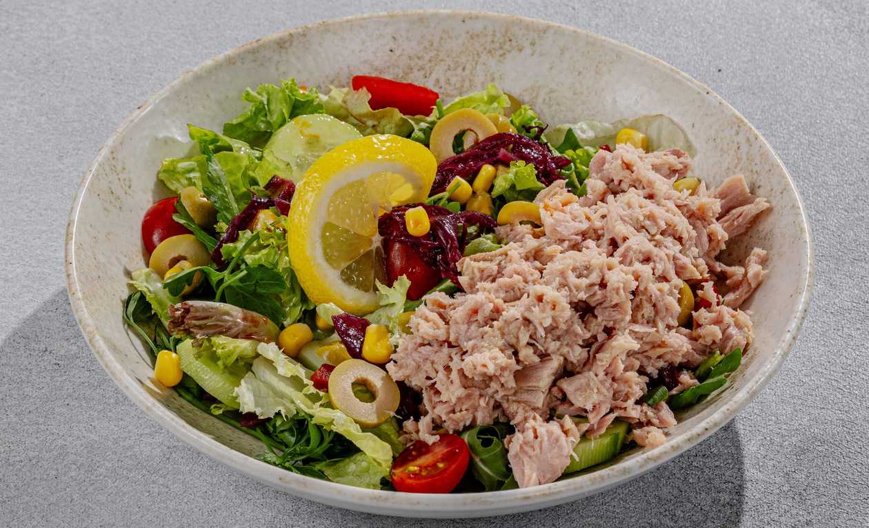 Tuna Salatı