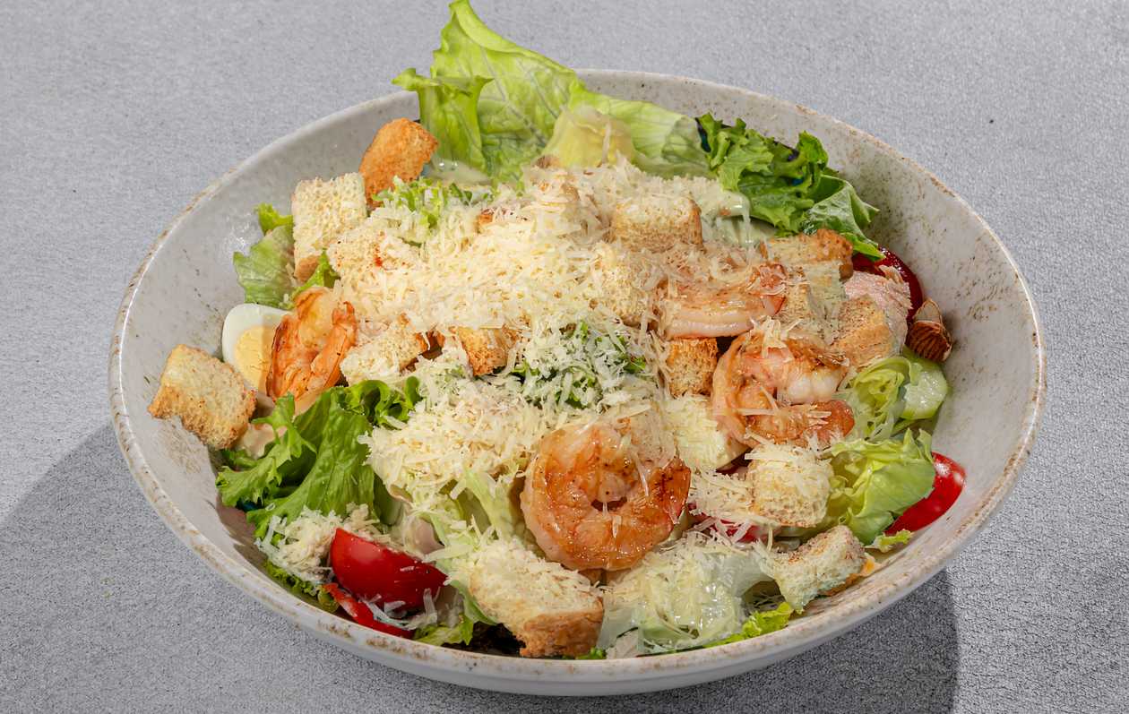 Krevetkalı Sezar Salatı