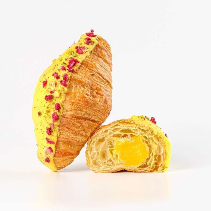 Круасан із лимонним курдом
