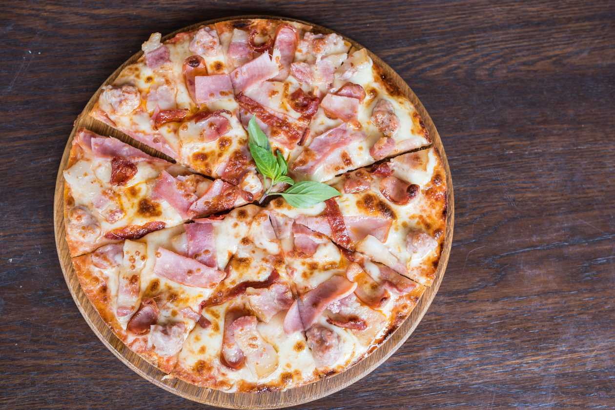 Pizza Camembert