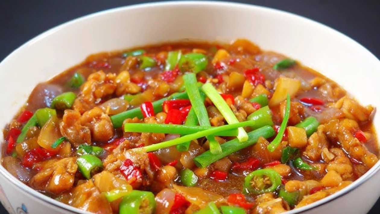 Pond frog in spicy sauce