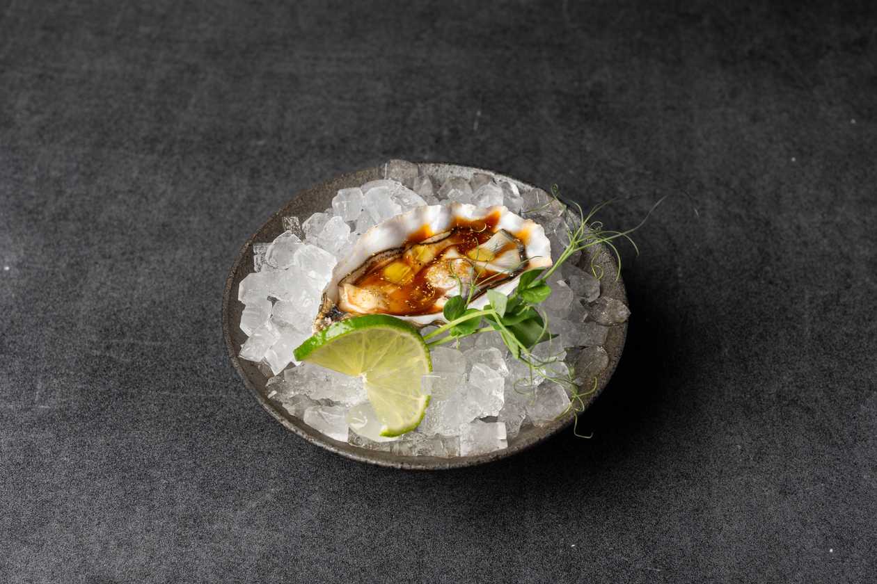 Fresh Shucked Oysters 1 pc