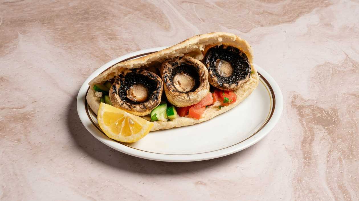 Mushrooms Cypriot Pitta