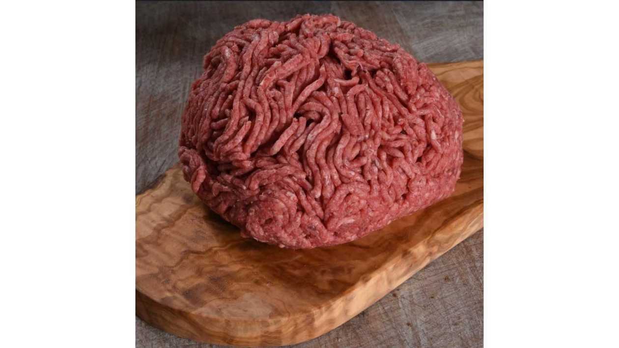 Grassfed საქონლის ფარში