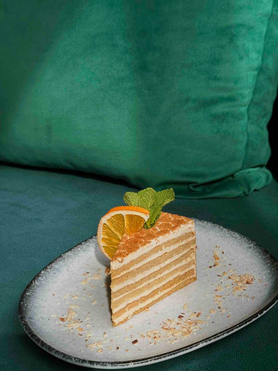 Medovik Honey Cake (130g)