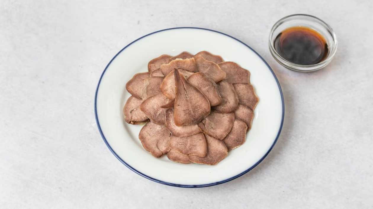 20. Pork Tongue with Garlic Soy Sauce