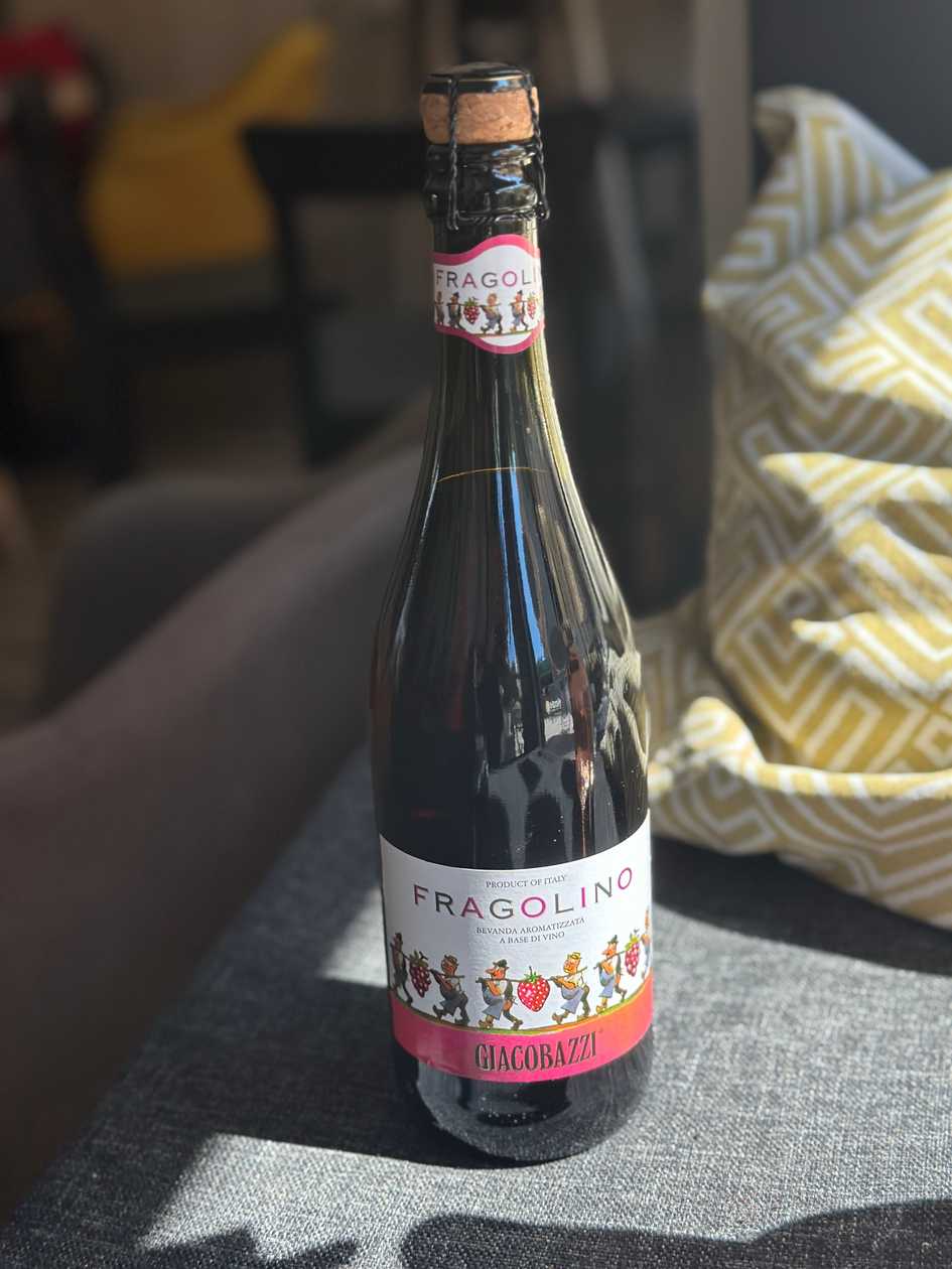 FRAGOLINO Giacobazzi Strawberry Wine 0.75L