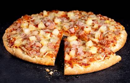 4 BZL Pizza hawai