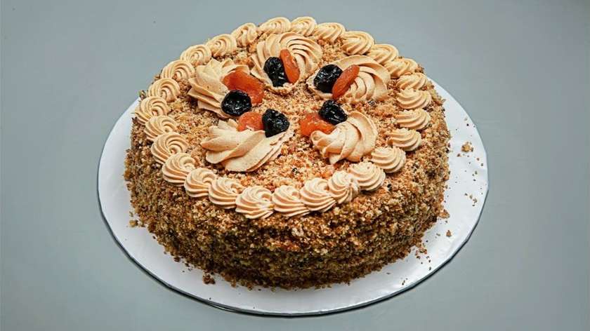 Mazurka Cake (8 servings)