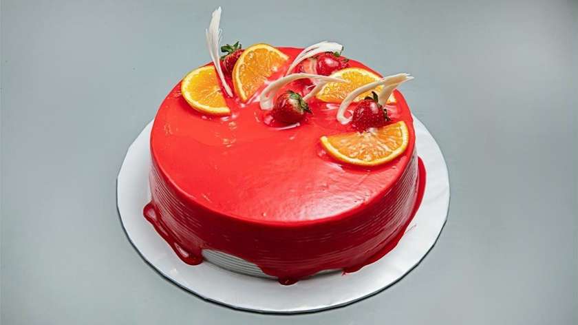 Fruit Cake (8 People)