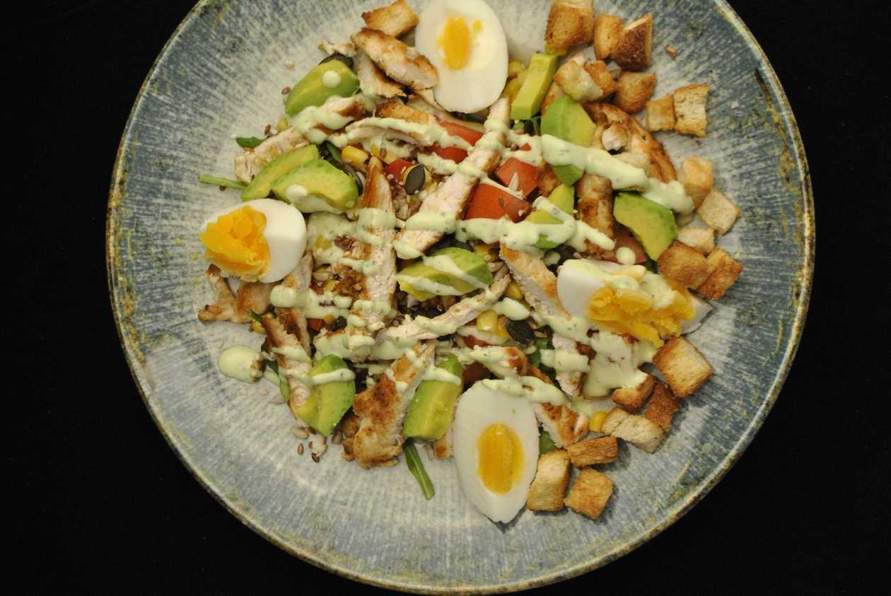 Salata PUI cu Avocado