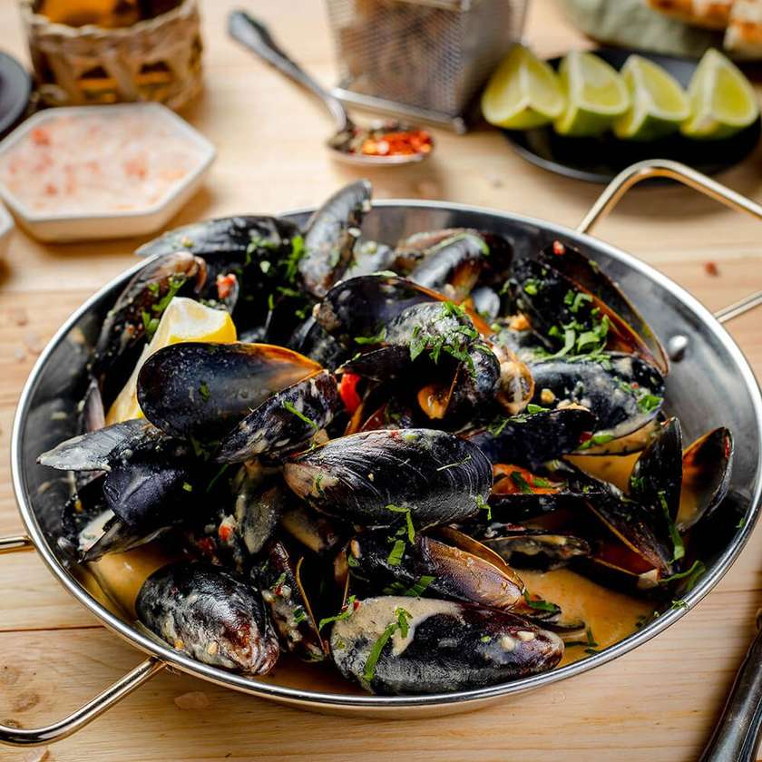 Mussels in Wine Sauce