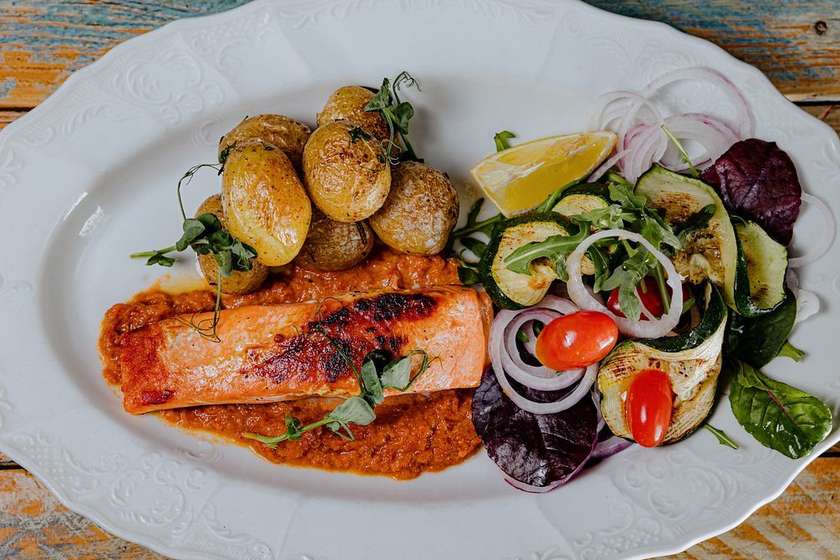 Grilovaný filet y lososa