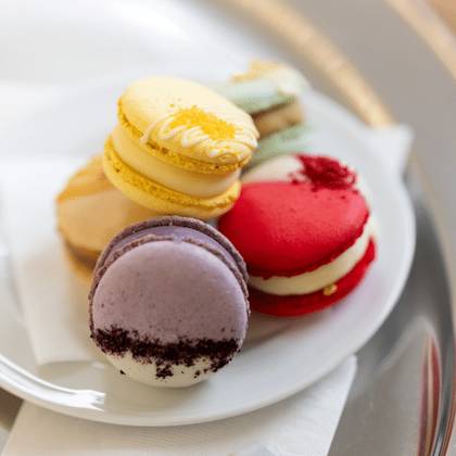 Set of 8 macaron mix Ritz