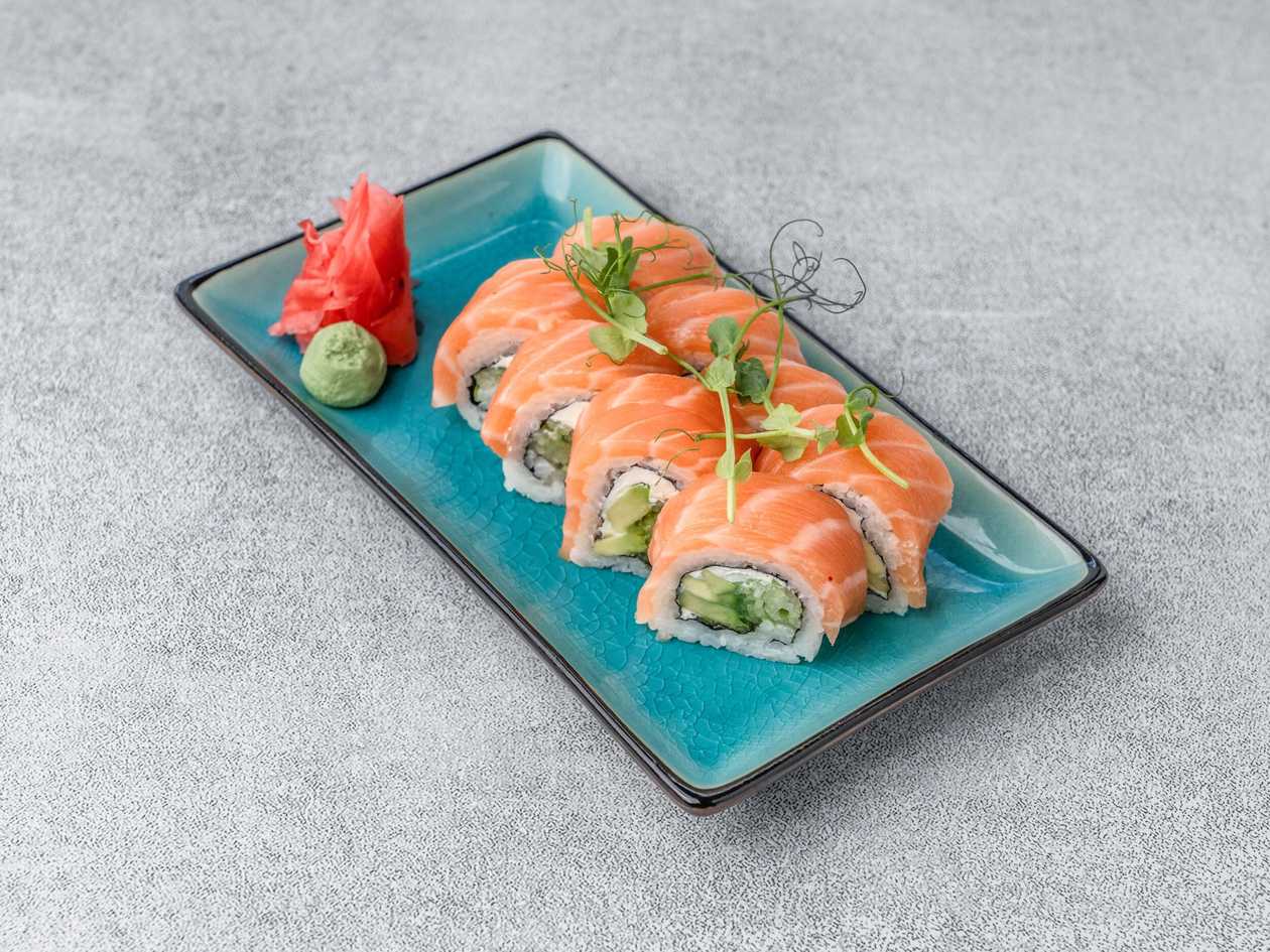 Uramaki salmon