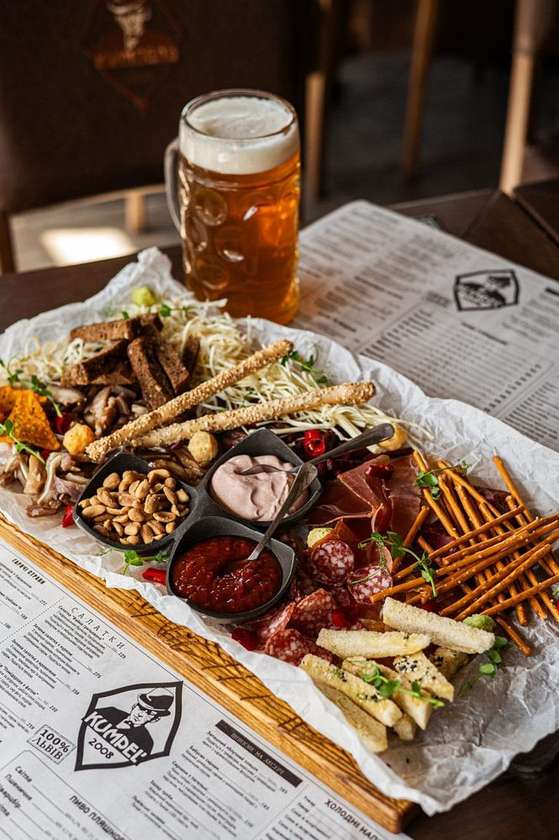 Brewer’s Plate