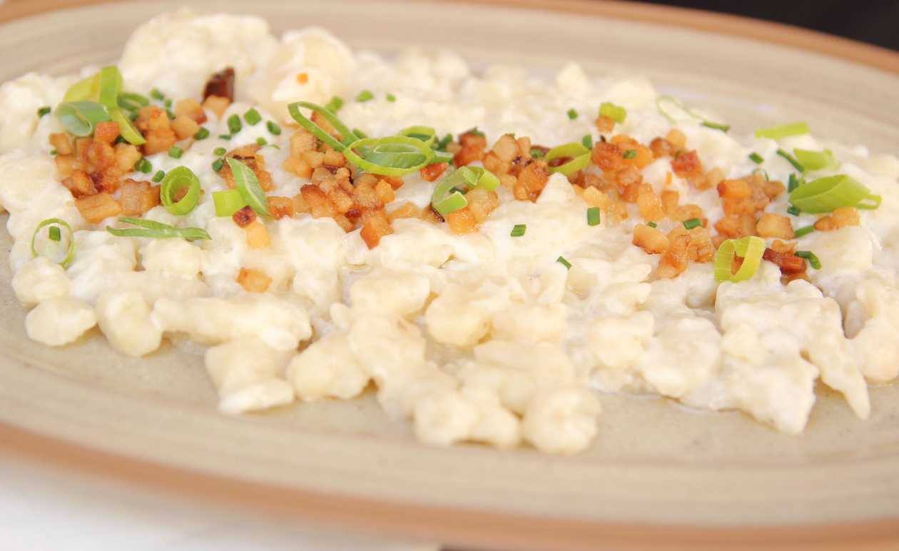 Potato dumplings with quark and butter