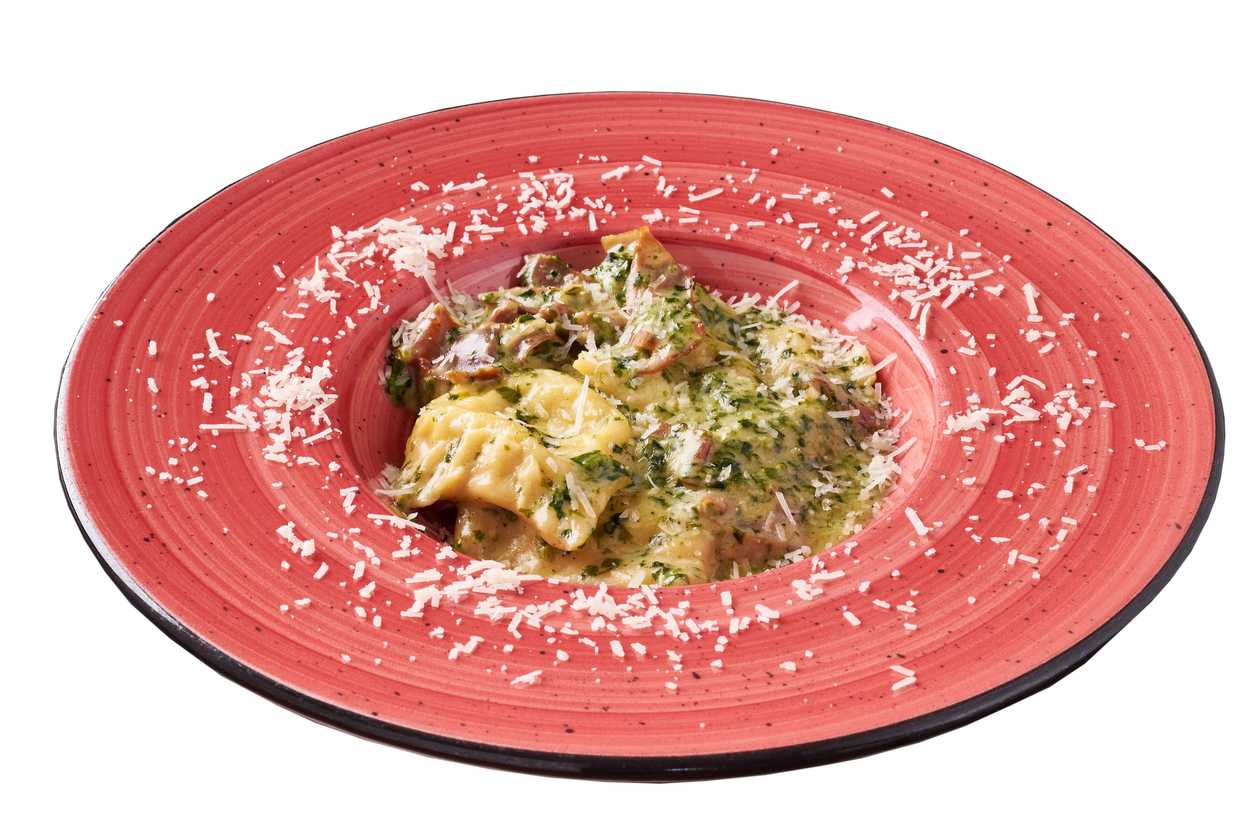 RAVIOLI CON ROCOTTA E SPINACI E PROSCIUTTO