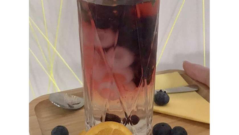 Bezinková domácí limonáda s borůvkami