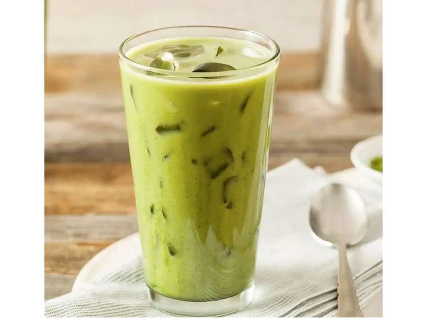 ICE MATCHA LATTE