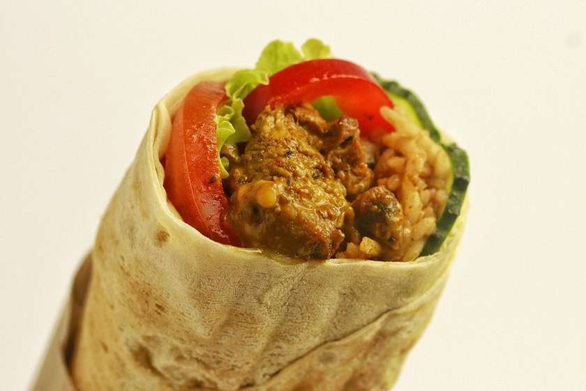 Roll with "Meat" and Curry Rice