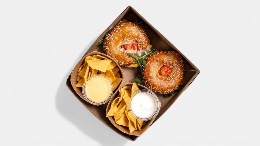 Bagel&Nachos box
