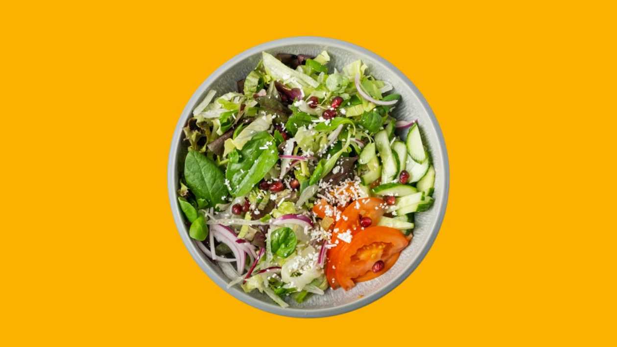 Salad with cheese