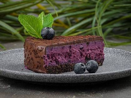 RAW & VEGAN торт "Чорничний"