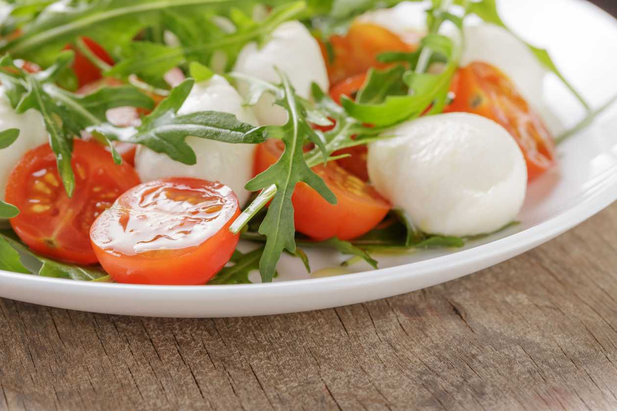 Rucola, pomodorini e mozzarella