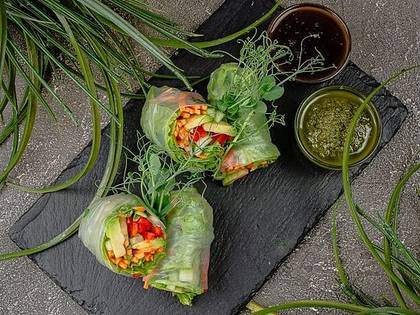 Спрінг рол з соусом "Теріякі" RAW & VEGAN